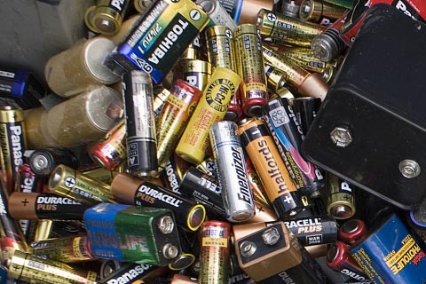 专业回收锂电池厂_旧电池回收价格_二手电池回收多少钱